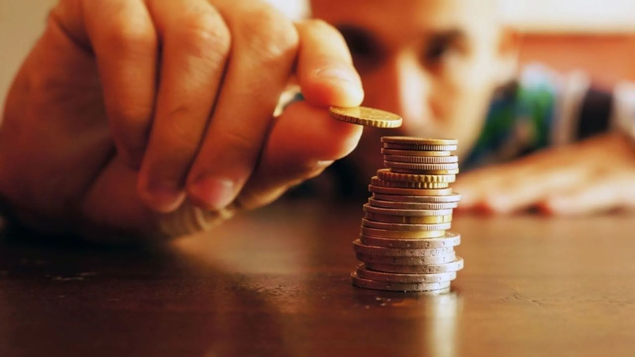 Comment réduire ses dépenses sans changer de style de vie : un plan pratique et facile à mettre en œuvre