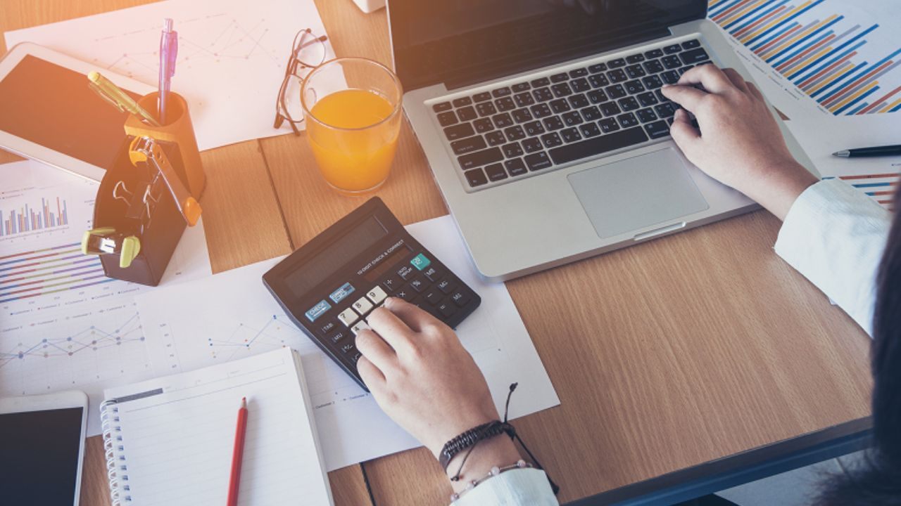 Comment organiser votre budget mensuel en France sans vous compliquer la vie