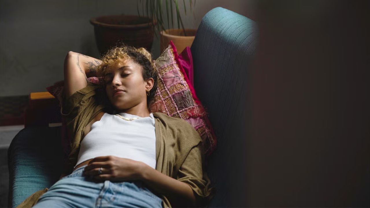 Why You Wake Up Tired First Thing in the Morning: The Real Causes of Morning Fatigue and What to Do About It