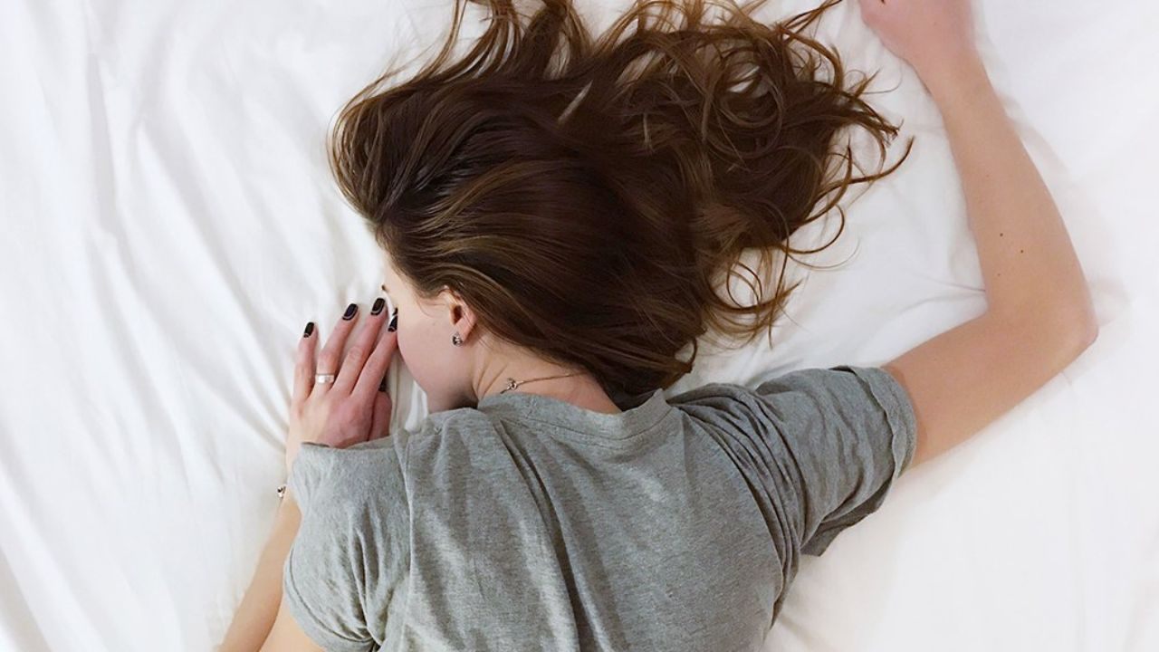Dormez sans médicaments : un plan pratique pour vous endormir plus vite et dormir plus longtemps