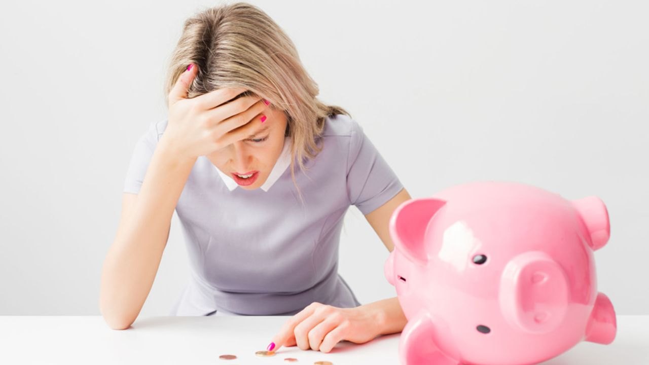 Pourquoi l'argent ne suffit jamais jusqu'à la fin du mois et comment y remédier grâce à de meilleures habitudes