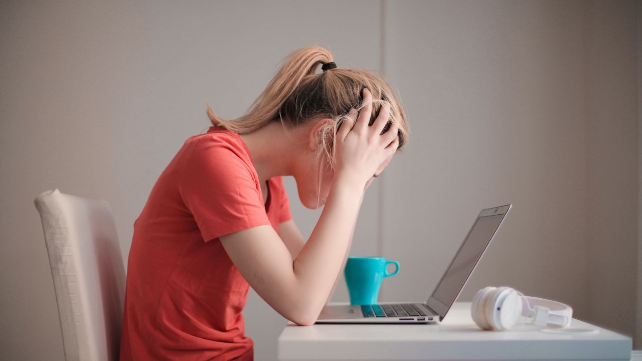 Démotivation constante: pourquoi vous manquez de motivation et comment retrouver l'élan