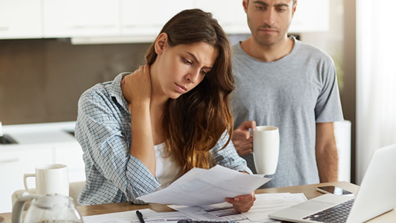 Pourquoi votre salaire semble-t-il plus faible aujourd’hui et comment l’adapter à votre mode de vie